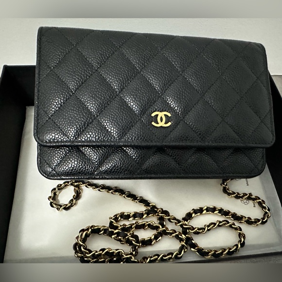 Chanel Woc Full set, Mint condition - Picture 2 of 7